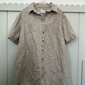 Universal Thread Women’s Cheetah Denim Dress